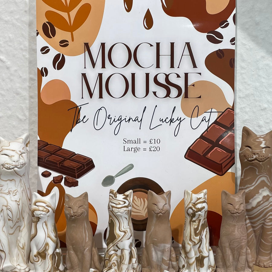Mocha Mousse Original Lucky Kitten