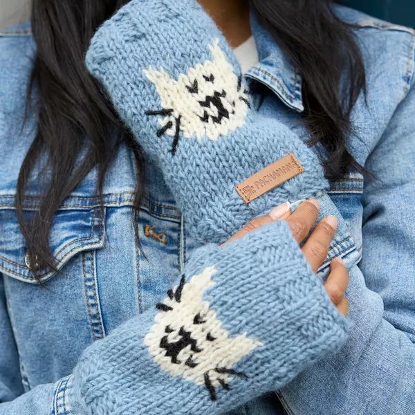 Smiley Cat Sky Blue Handwarmer
