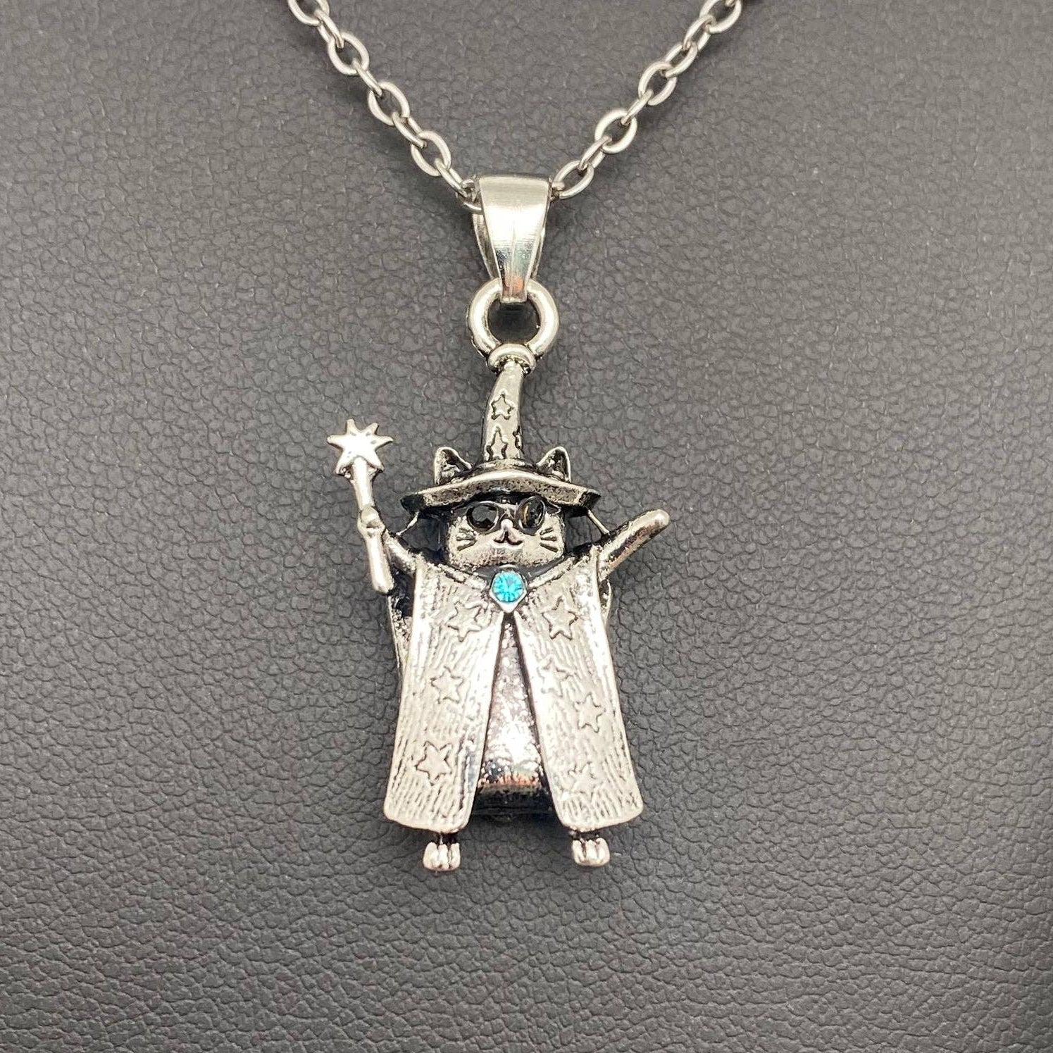 Wizard Cat Pendant