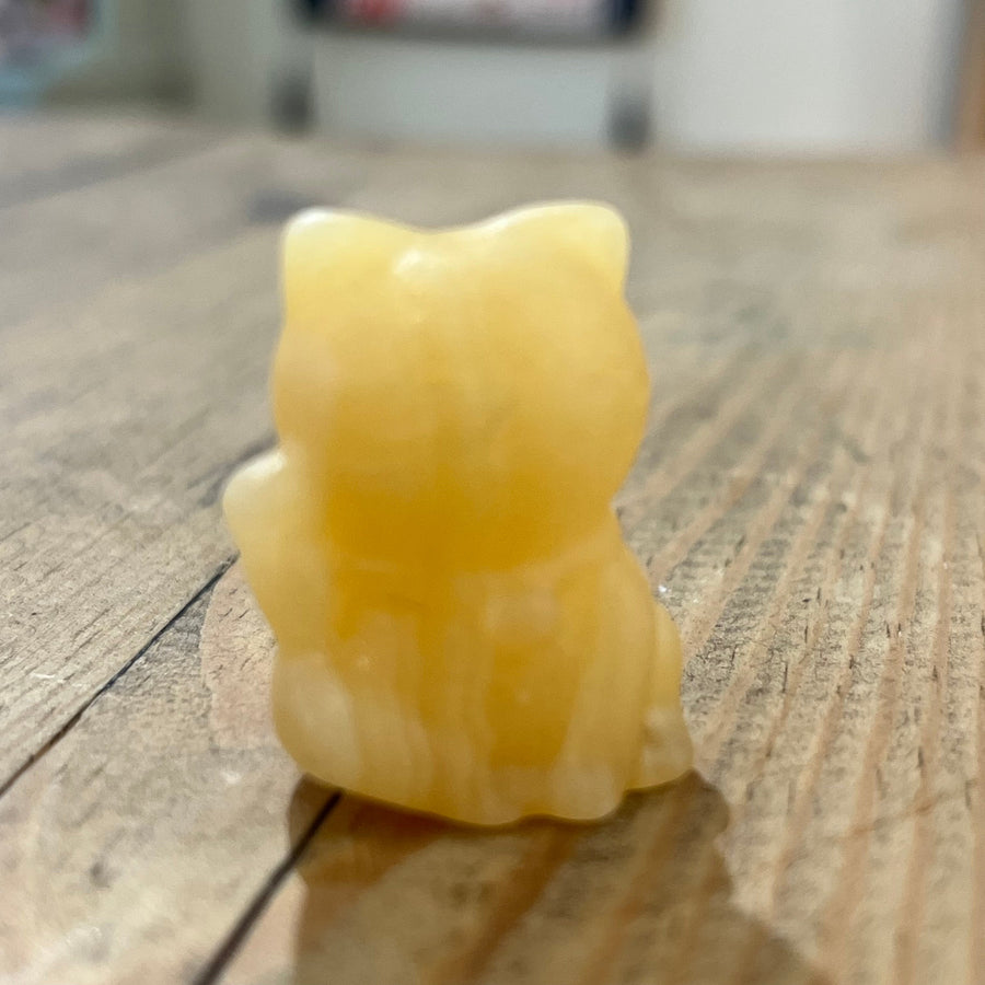 Yellow Calcite Maneki Neko Gemstone Cat