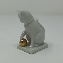 Franklin Mint Curio Cabinet Cats (2026) - Pre-Owned