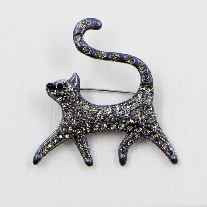 Strutting Cat Ornate Brooch