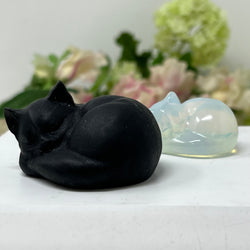 Large Sleeping Gemstone Cat, Obsidian