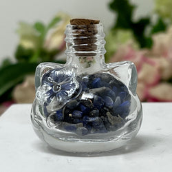 Hello Kitty Style Bottle / Lapis Lazuli Chips
