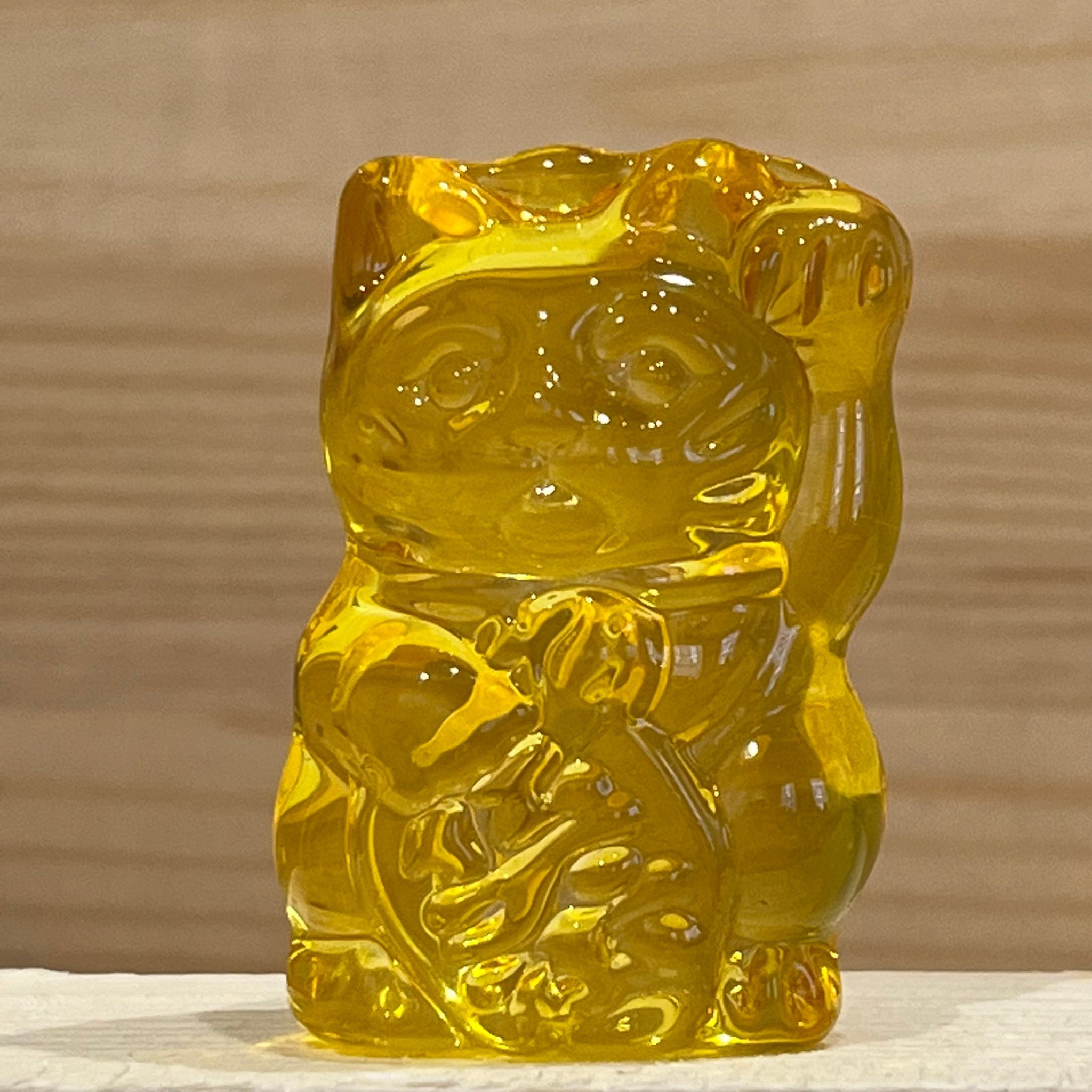 Maneki Neko Lucky Glass Cat Yellow/Gold - Wealth