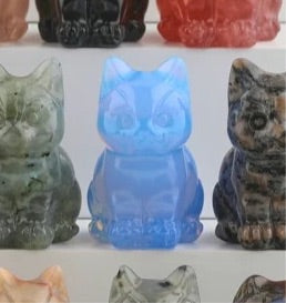 #10 蓝色欧泊宝石小猫十月生日石