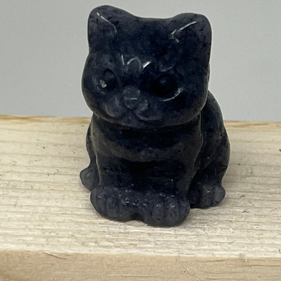 #9 蓝色砂金石小猫九月生日石