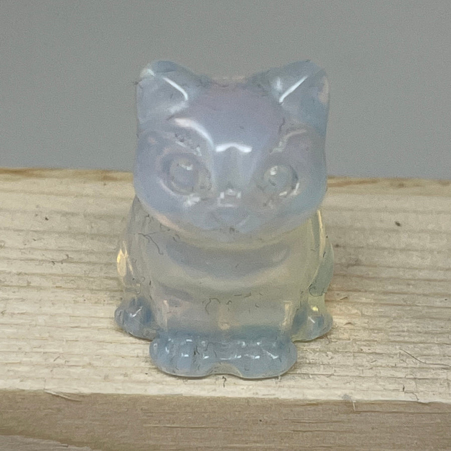 #6 蛋白石小猫六月生日石